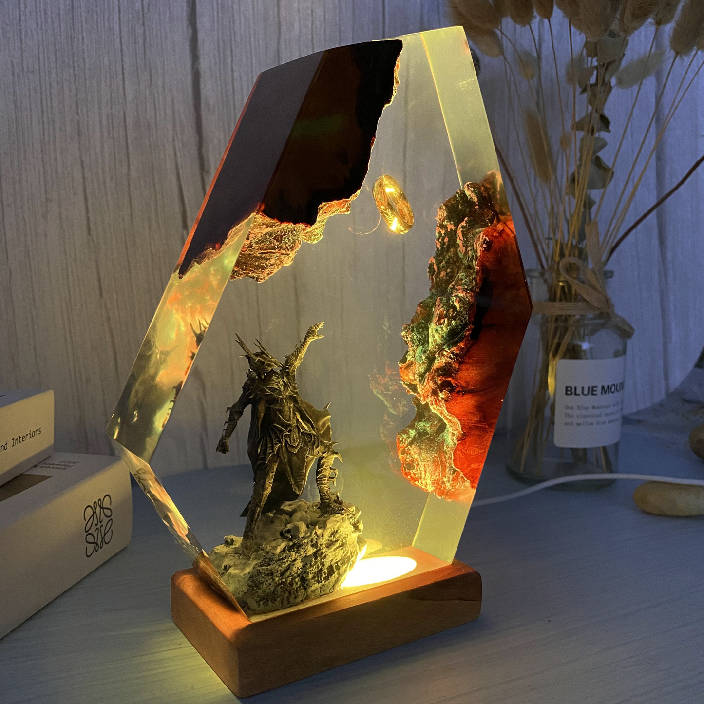 Lord Of The Rings Resin Lamp