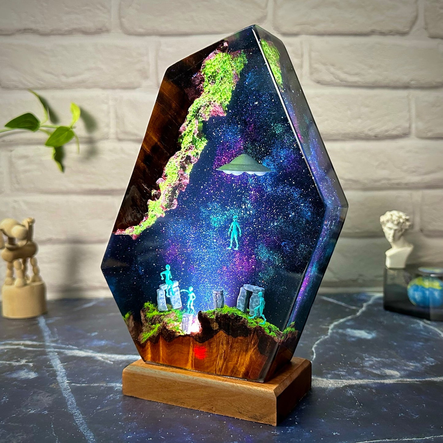 Galaxy Epoxy Resin Lamp