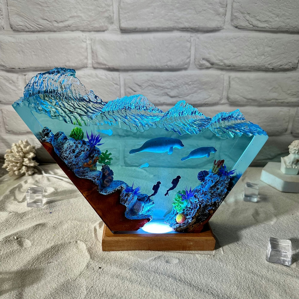 Whale Diver Epoxy Resin Lamp