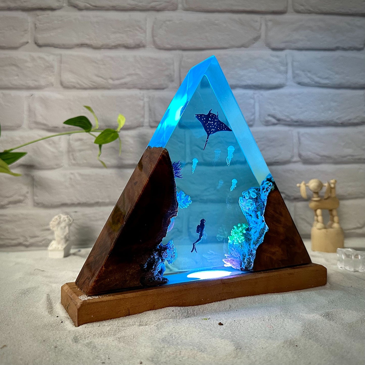 Stingray Night Light Resin Lamp