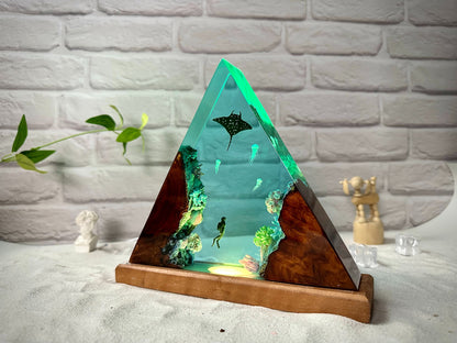 Stingray Night Light Resin Lamp