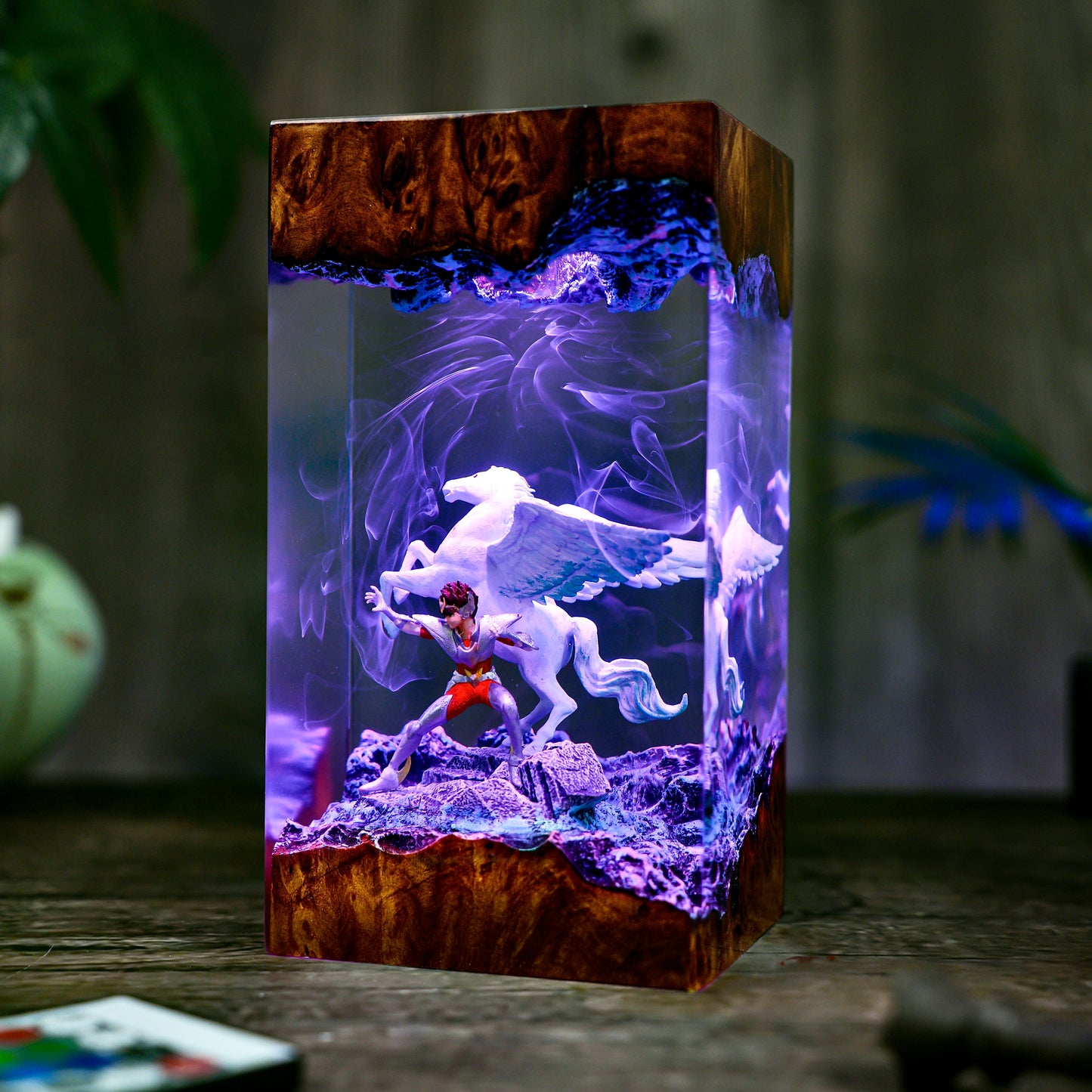 Saint Seiya Pegasus Resin lamp