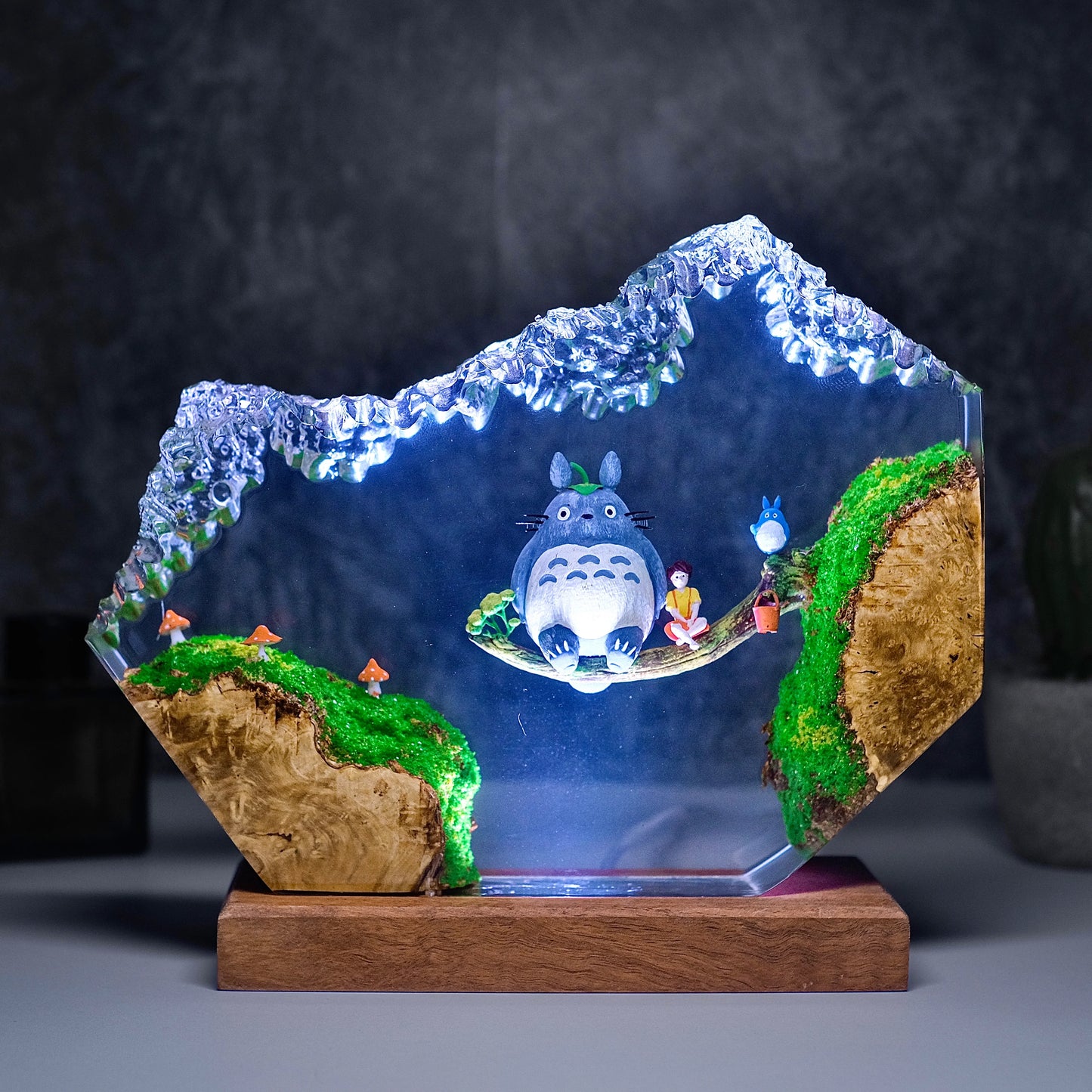 Totoro Resin Lamp